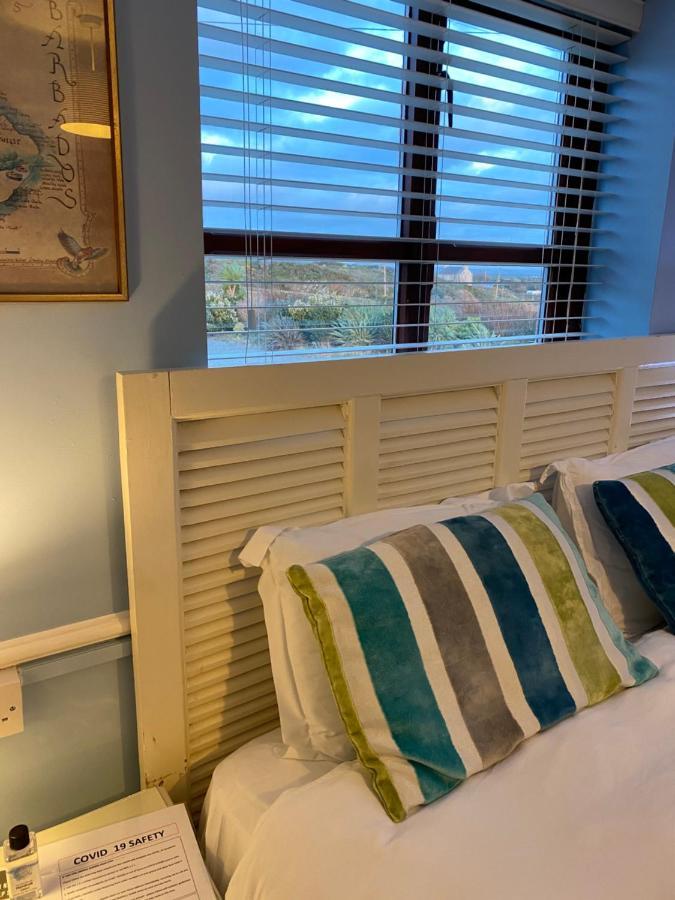 Bed and Breakfast Blackthorn Farm à Holyhead Extérieur photo
