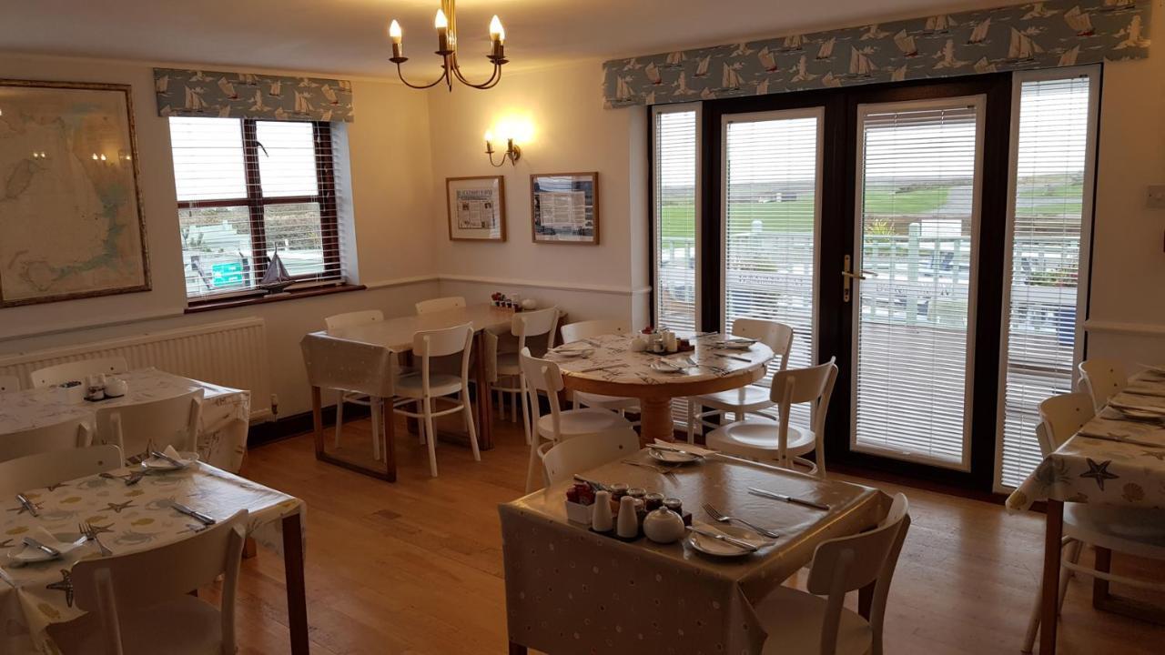 Bed and Breakfast Blackthorn Farm à Holyhead Extérieur photo