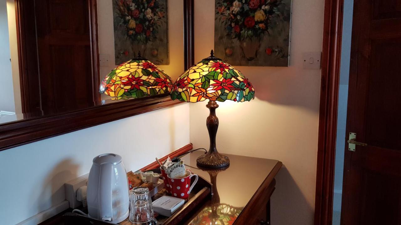 Bed and Breakfast Blackthorn Farm à Holyhead Extérieur photo